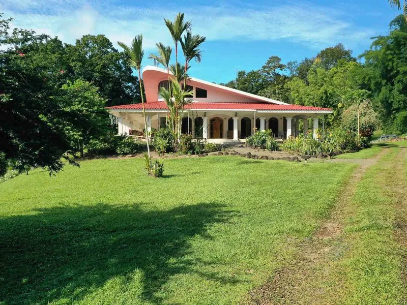 3 bed Single Family Homes For Sale in Quepos, Puntarenas - 1