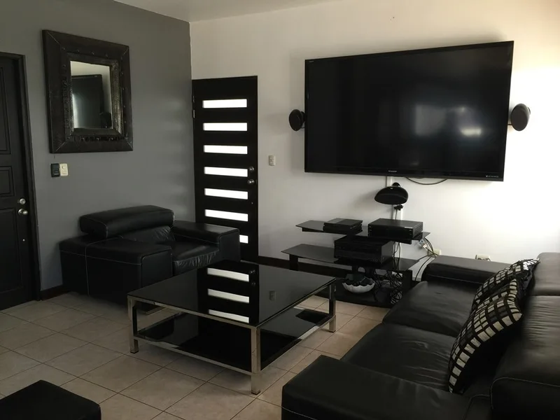 3 bed Single Family Homes For Sale in Santa Ana, San Jose - 1